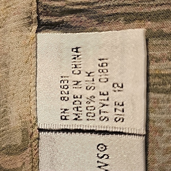 Silk Chiffon Newport News, Y2K blouse. Size 12. Paisley‎ moss green/light pink. - Picture 8 of 9